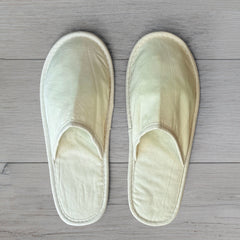 No Logo Premium Closed Toe Natural Cotton Slippers - 100Pack